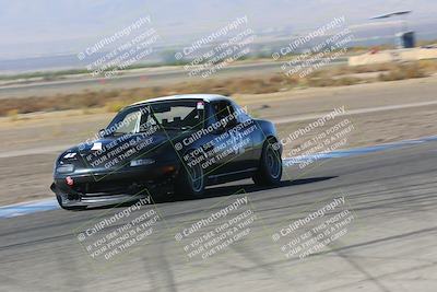 media/Oct-01-2022-24 Hours of Lemons (Sat) [[0fb1f7cfb1]]/10am (Front Straight)/